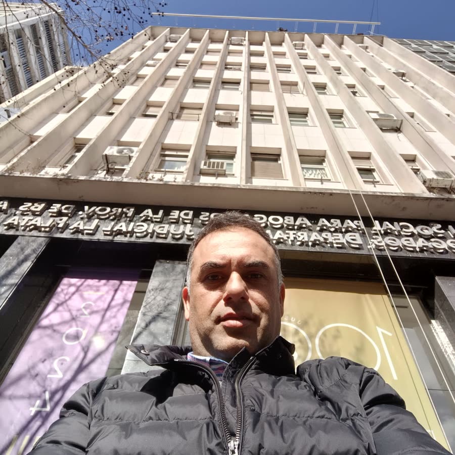 Fabián Camaño en el Colegio de Abogados de La Plata