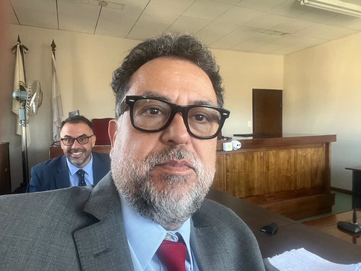 Fabián y Sergio Camaño en la oficina